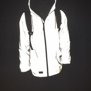 Meet your Posher, Ashton